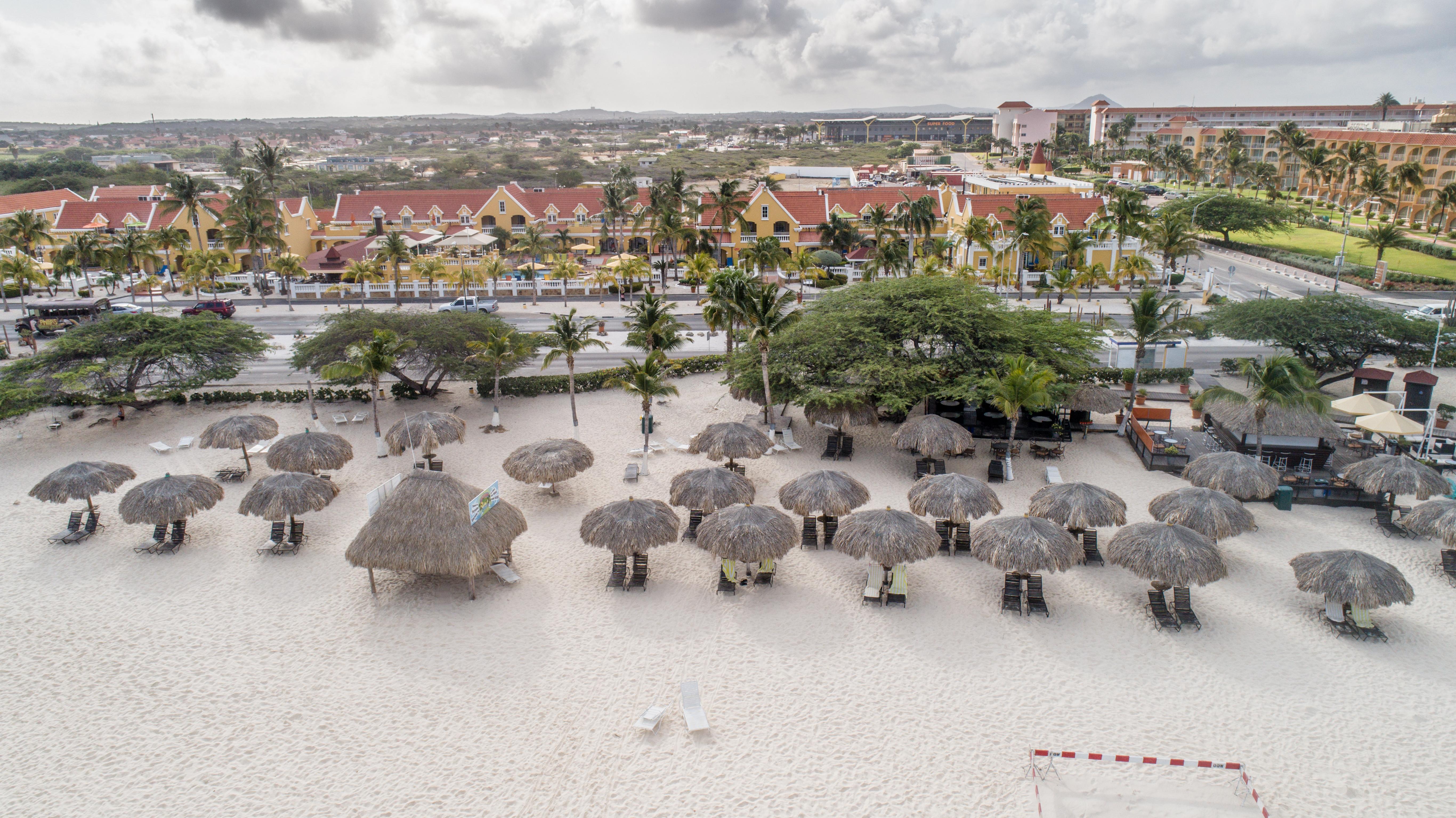 Amsterdam Manor Beach Resort Palm Beach Exterior photo